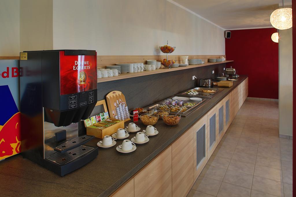Best Sleep Hotel Spielberg Bei Knittelfeld Экстерьер фото